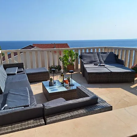 K. & M. Kolumbic Apartment Sveta Nedelja (Hvar)