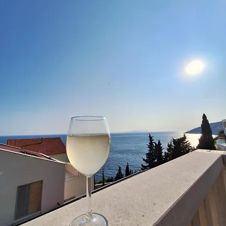 K. & M. Kolumbic Apartment Sveta Nedelja (Hvar)